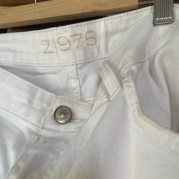 Restyled white jeans - Picture 2 of 4